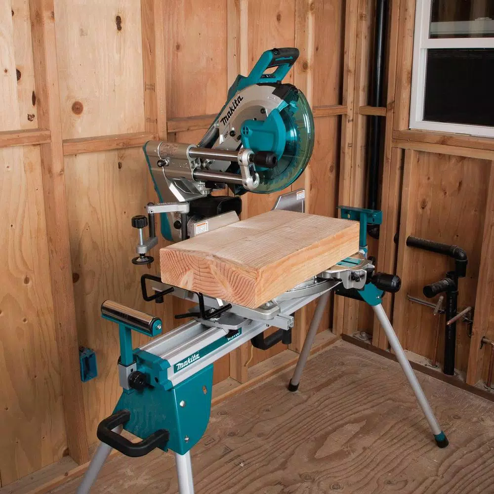 Makita 18V X2 LXT 10 in. Brushless Dual-Bevel Sliding Compound Miter Saw Kit with 4 5.0 Ah Batteries & Charger