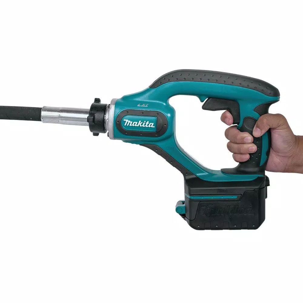 Makita 18V LXT Cordless 4 ft. Concrete Vibrator Kit (XVR01T) with 5.0Ah Battery and Charger