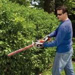 BLACK+DECKER 24 in. 40V MAX Cordless Lithium-Ion Hedge Trimmer, Tool Only thumbnail 9