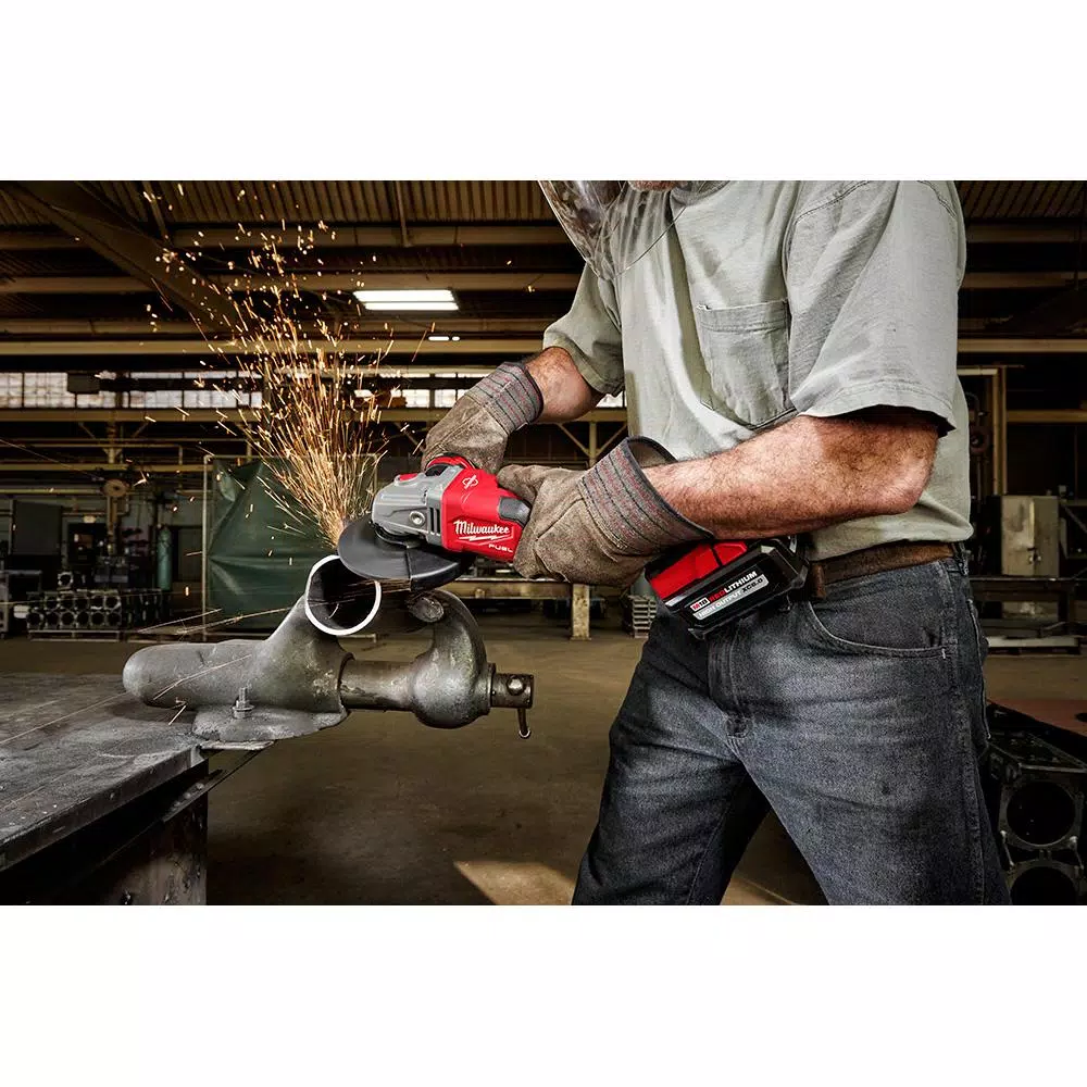 Milwaukee M18 FUEL 4-1/2 in. to 6 in. Braking Angle Grinder Kit with Two 6.0 Ah Batteries