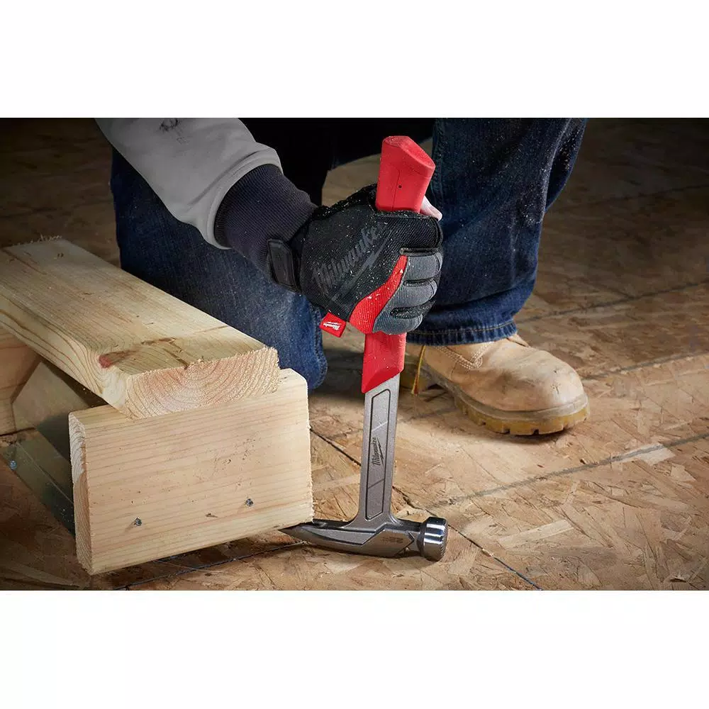Milwaukee 22 oz. Milled Face Framing Hammer with Shockshield Grip and Hammer Loop
