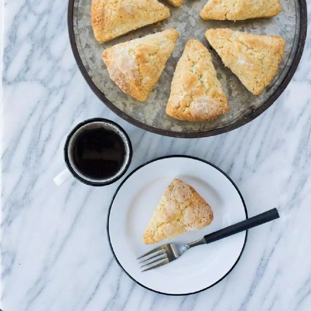 Nordic Ware 9.75 in. Cast Aluminum Scone and Cornbread Pan, Nonstick Black