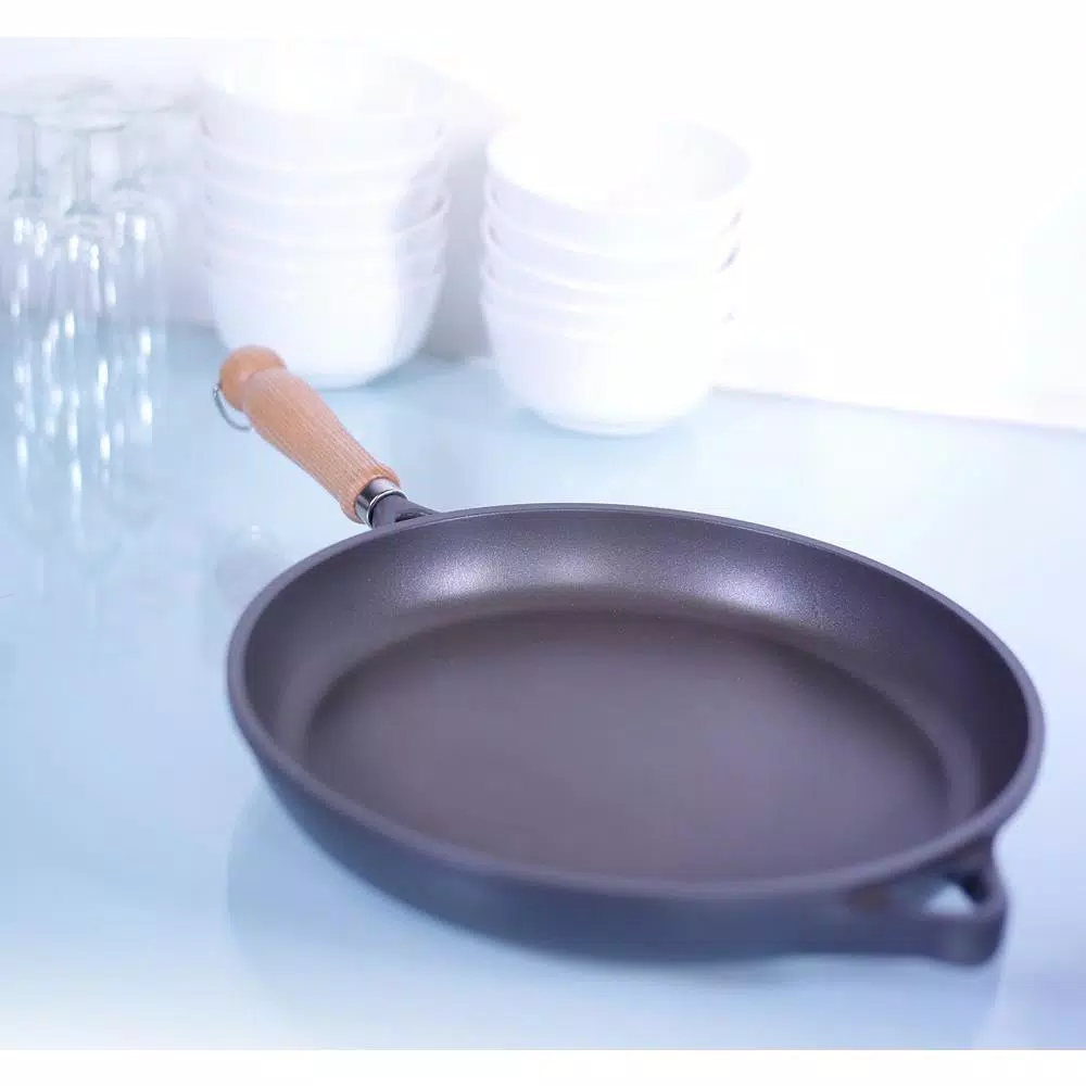 Berndes Tradition 10 in. Cast Aluminum Nonstick Frying Pan, Gray
