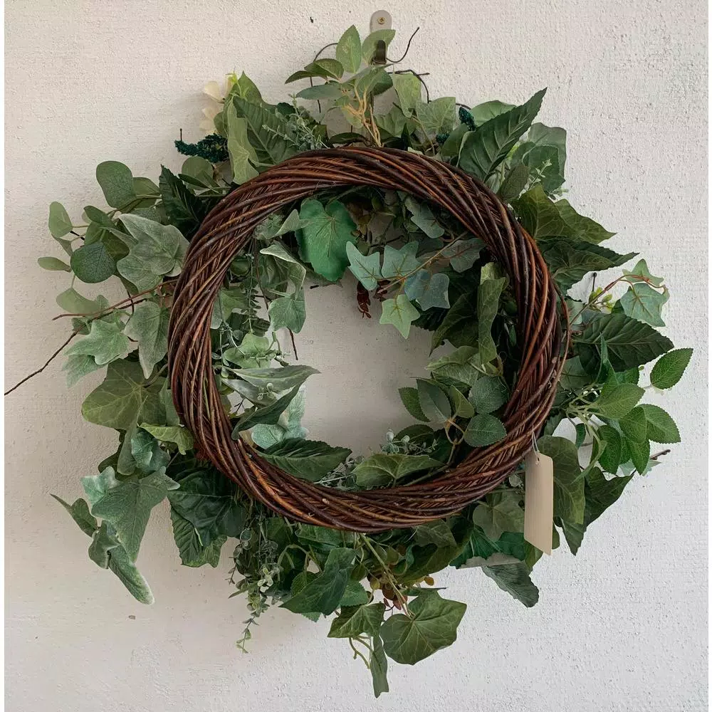 Glitzhome 24 in. Artificial Green Wreath with White Cream Sunflowers and Silk Leaves