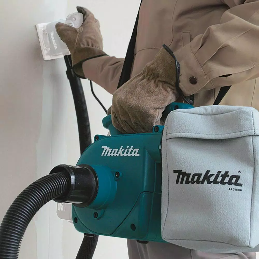 Makita 18V LXT Cordless 3/4 Gal. Portable Dry Dust Extractor and Blower (Tool-Only)