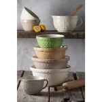 Mason Cash In The Forest S24 Bear 9.5 in. Earthenware Mixing Bowl thumbnail 3