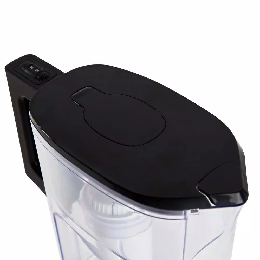 Vitapur 6-Cup Water Filtration Pitcher with Universal Filter