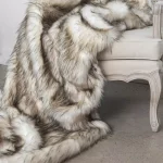 Best Home Fashion Bleached Finn Faux Fur Throw Blanket, 58 in. x 60 in. thumbnail 2