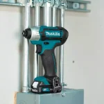 Makita 12V MAX CXT Cordless 3/8 in. Drill and Impact Driver Combo Kit with (2) 1.5Ah Batteries, Charger, and Bag thumbnail 4