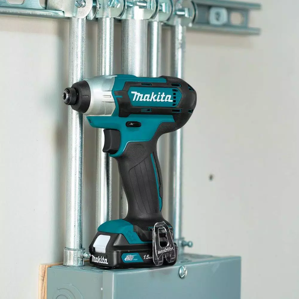 Makita 12V MAX CXT Cordless 3/8 in. Drill and Impact Driver Combo Kit with (2) 1.5Ah Batteries, Charger, and Bag