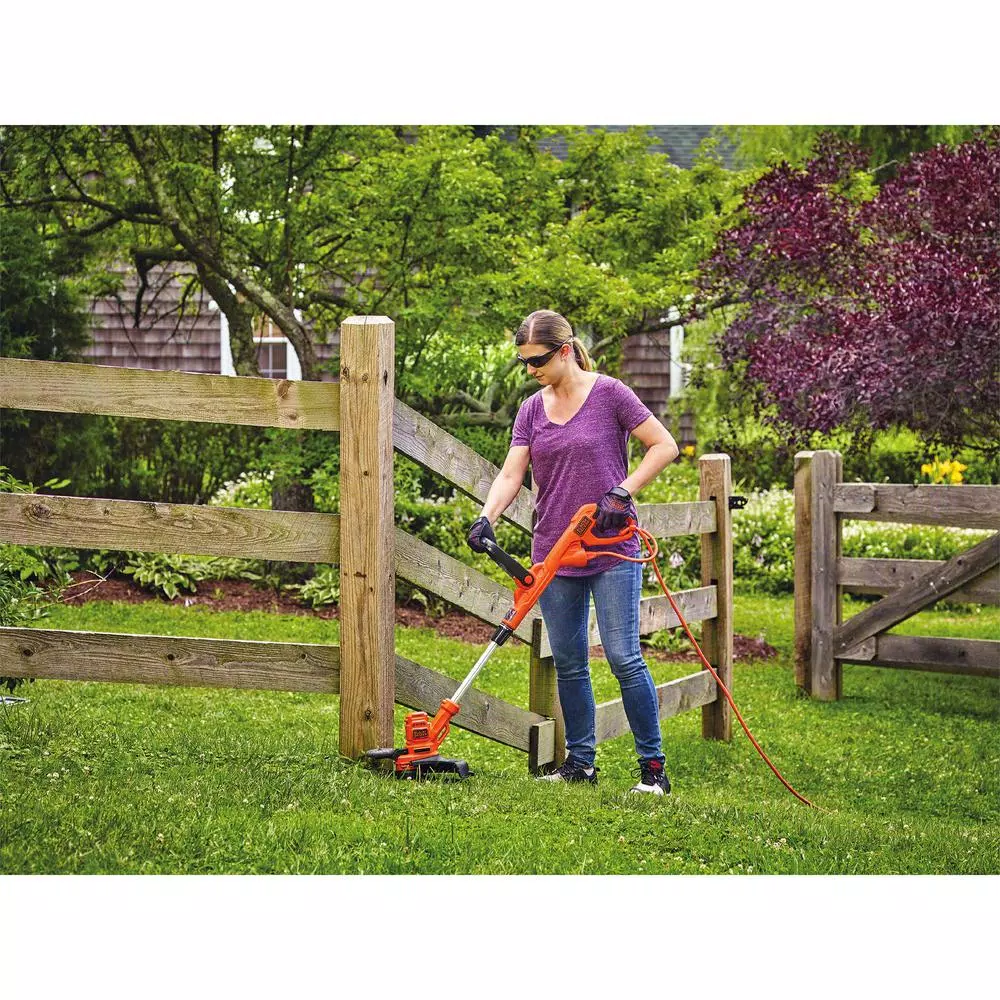 BLACK+DECKER 14 in. 6.5 Amp Corded Electric String Trimmer and Edger with Automatic Feed Spool