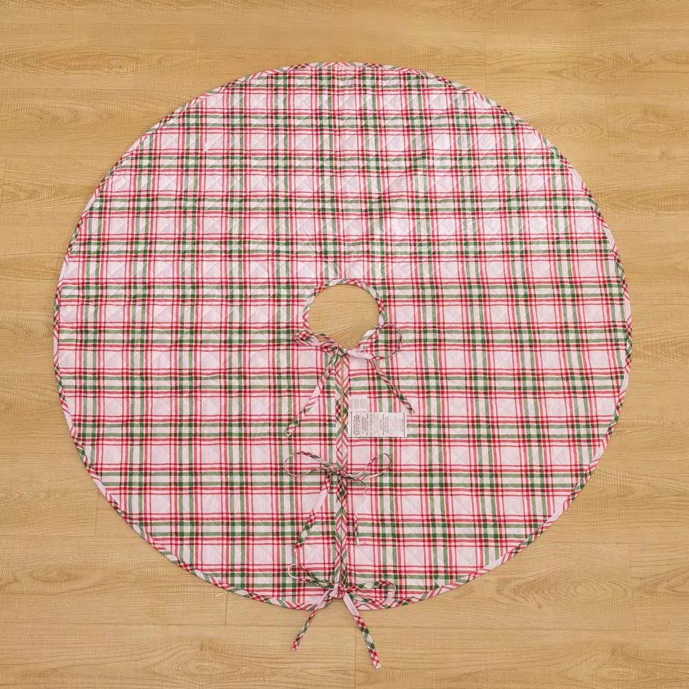 Country Living Angelina 48 in. Reversible Quilted Tree Skirt, Red and White Patchwork Star