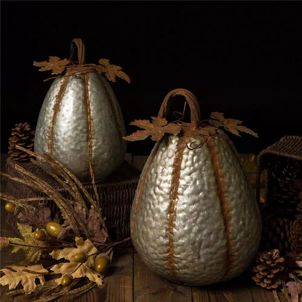 Glitzhome 14 in. Galvanized Metal Tall Pumpkin - Rustic Fall & Harvest Decor