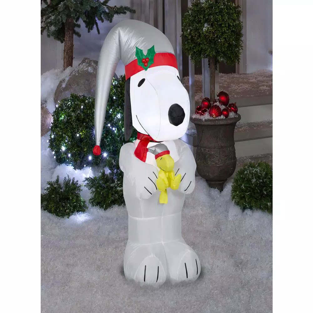 Gemmy 3.5 ft. Peanuts Snoopy and Woodstock Airblown Inflatable with Platinum Accents