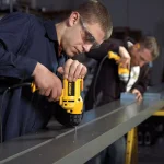 DEWALT DWD115K 3/8 in. 8 Amp Variable Speed Reversing Mid-Handle Drill Kit thumbnail 7