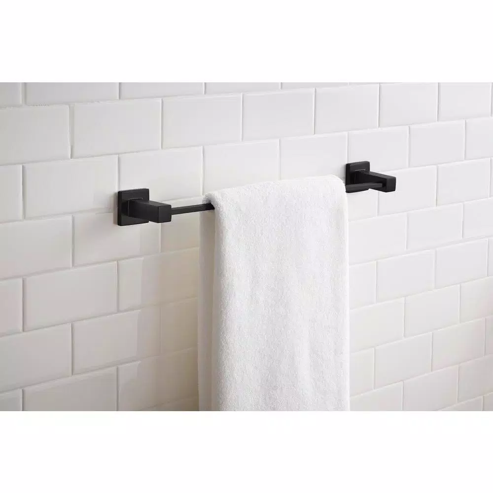 Glacier Bay Farrington 18 in. Single Towel Bar, Matte Black