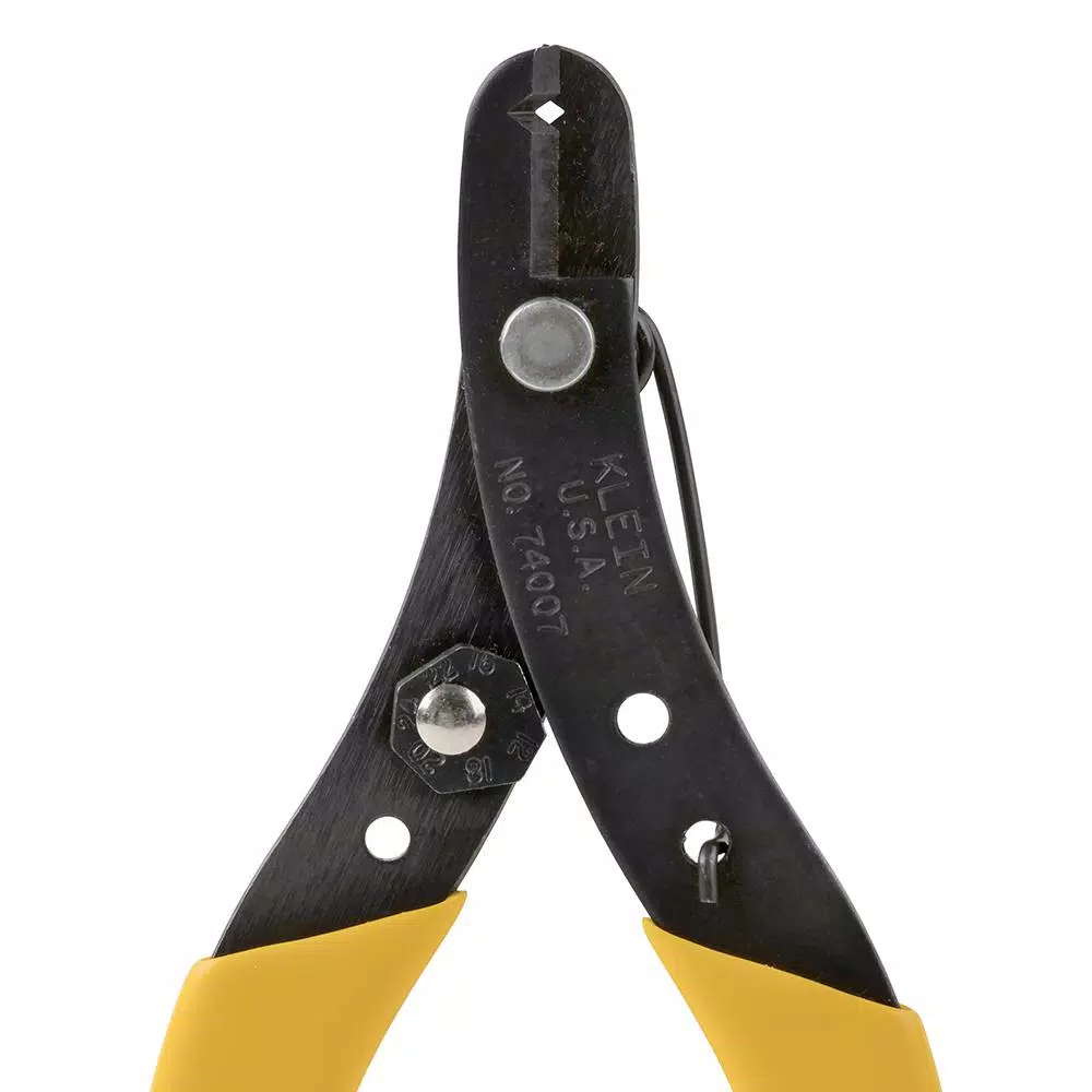 Klein Tools 5 in. Adjustable Wire Stripper and Cutter for 12-24 AWG Stranded and 14-26 AWG Solid Wire