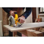 DEWALT 20V MAX XR Cordless Brushless 7-1/4 in. Circular Saw Kit with (2) 5.0 Ah Batteries and Charger thumbnail 9
