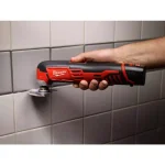 Milwaukee M12 12V Lithium-Ion Cordless Oscillating Multi-Tool Kit with (2) 1.5Ah Batteries, Charger & Bag thumbnail 5