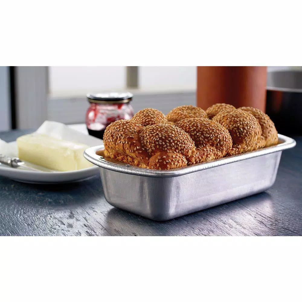 Doughmakers 8.5 x 4.5 in. Heavy Duty 16 Gauge Aluminum Loaf Pan with Patented Pebble Pattern