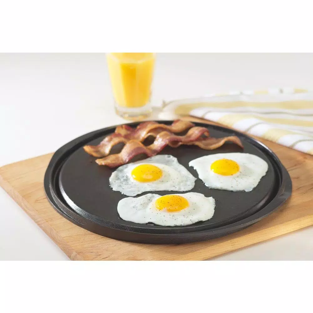 Nordic Ware Aluminum Reversible Round Griddle with Nonstick Coating, 12 in.