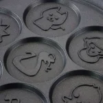 MegaChef Animal Mini Pancake Maker, 7 Design Non-Stick Die-Cast Aluminum Pan thumbnail 3