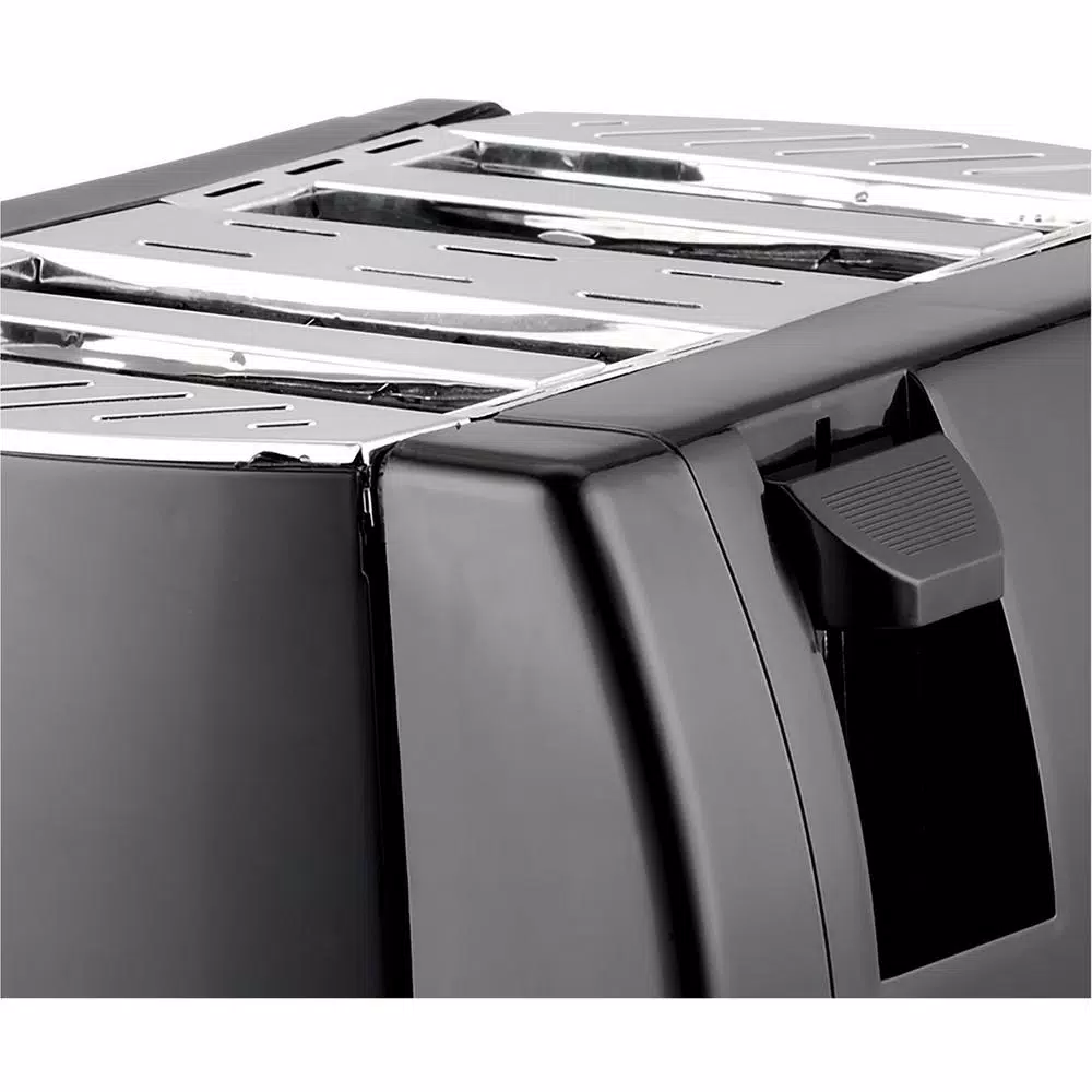 Brentwood Appliances TS-265 4-Slice Black Toaster with Cool-Touch Exterior