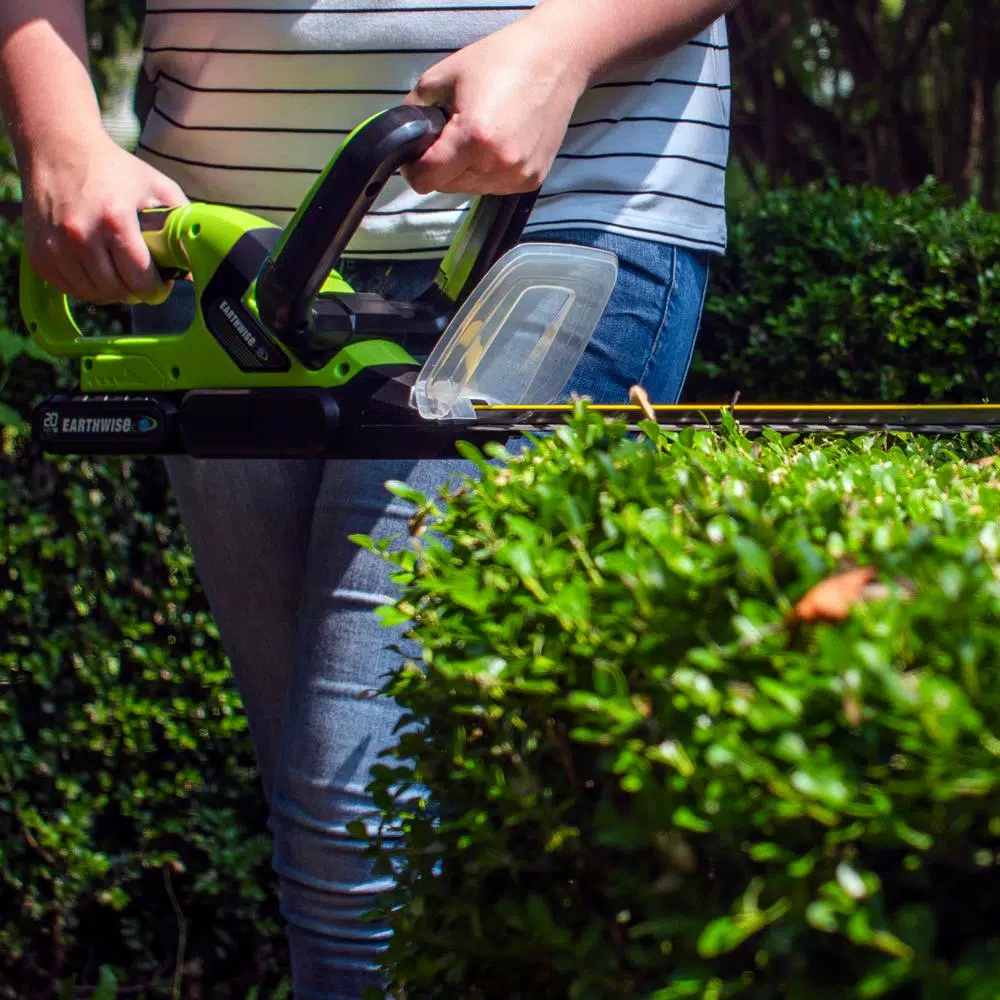 Earthwise 20V Cordless 20 in. Lithium-Ion Hedge Trimmer with 2 Ah Battery and Charger
