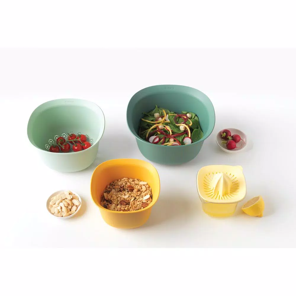 Brabantia 4-Piece Mixing Bowl Set with Colander, Juicer, and Measuring Jug