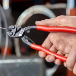 KNIPEX 10 in. CoBolt Lever Action Bolt Cutters with Notched Blade thumbnail 6