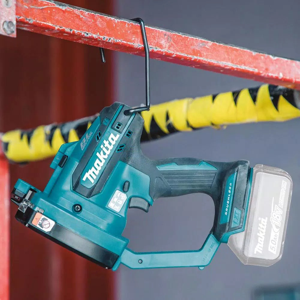 Makita 18V LXT Brushless Cordless Threaded Rod Cutter (Tool Only) XCS03Z