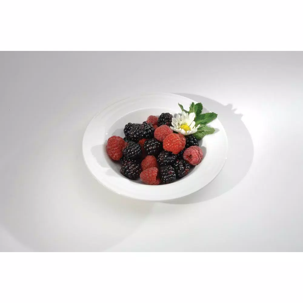 Oneida Tundra 10 oz. White Porcelain High Alumina Creamers, Set of 36