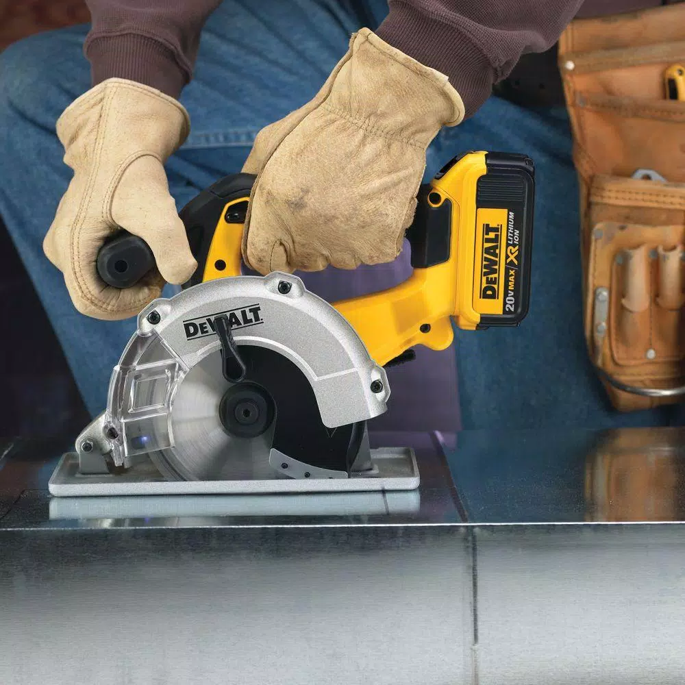 DEWALT DCS373P2 20V MAX Cordless 5-1/2 in. Metal Cutting Circular Saw Kit with (2) 5.0 Ah Batteries