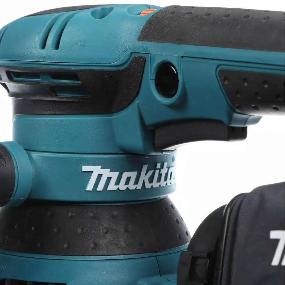 Makita 5 in. Variable Speed Random Orbital Sander with Tool Case, 3 Amp