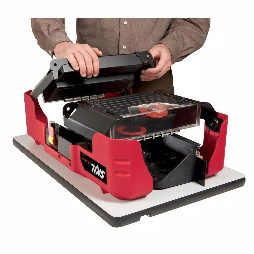 Skil RAS900 Router Table with Folding Leg Design and Tall Fence