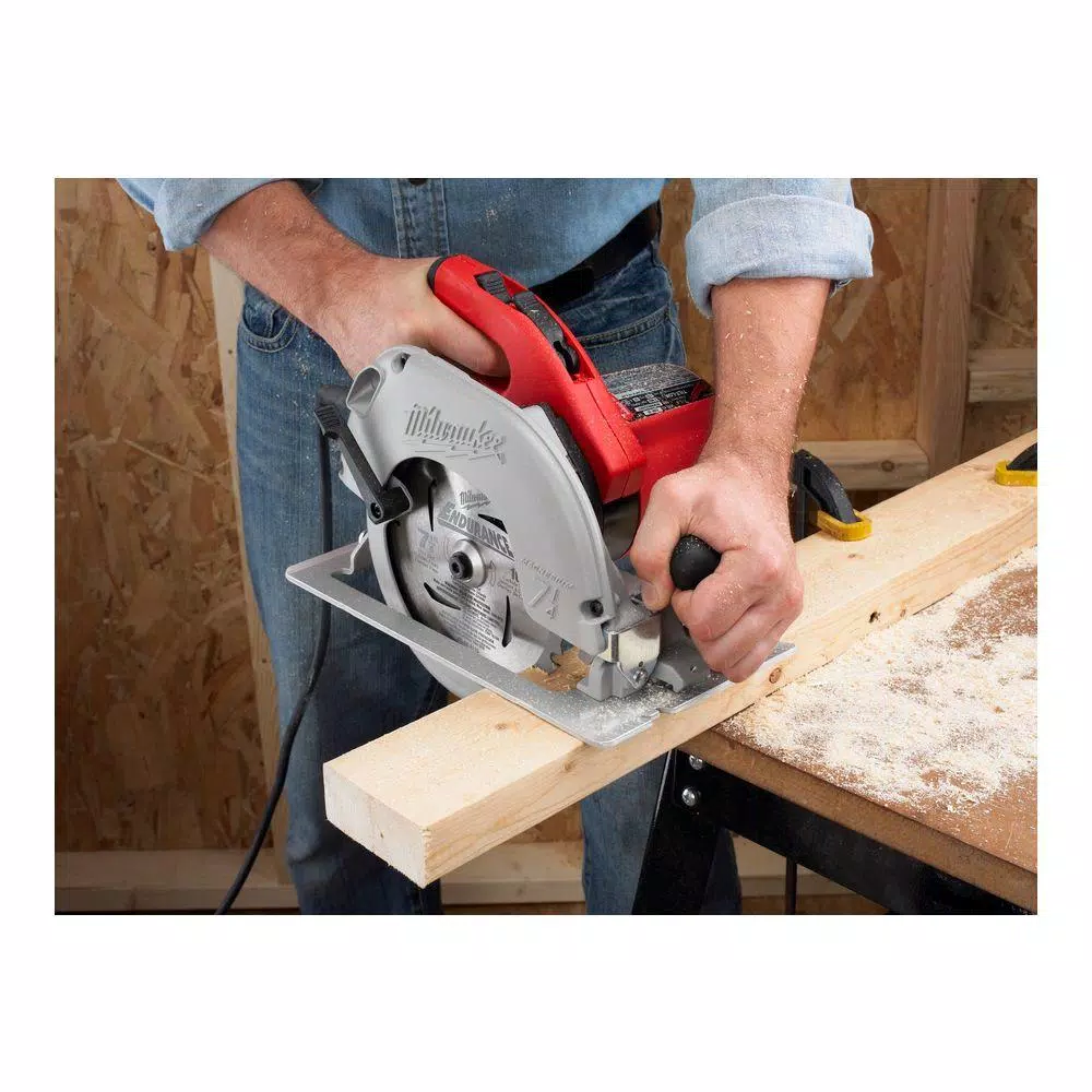 Milwaukee 6390-20 15 Amp 7-1/4 in. Tilt-Lok Corded Circular Saw with Hard Case