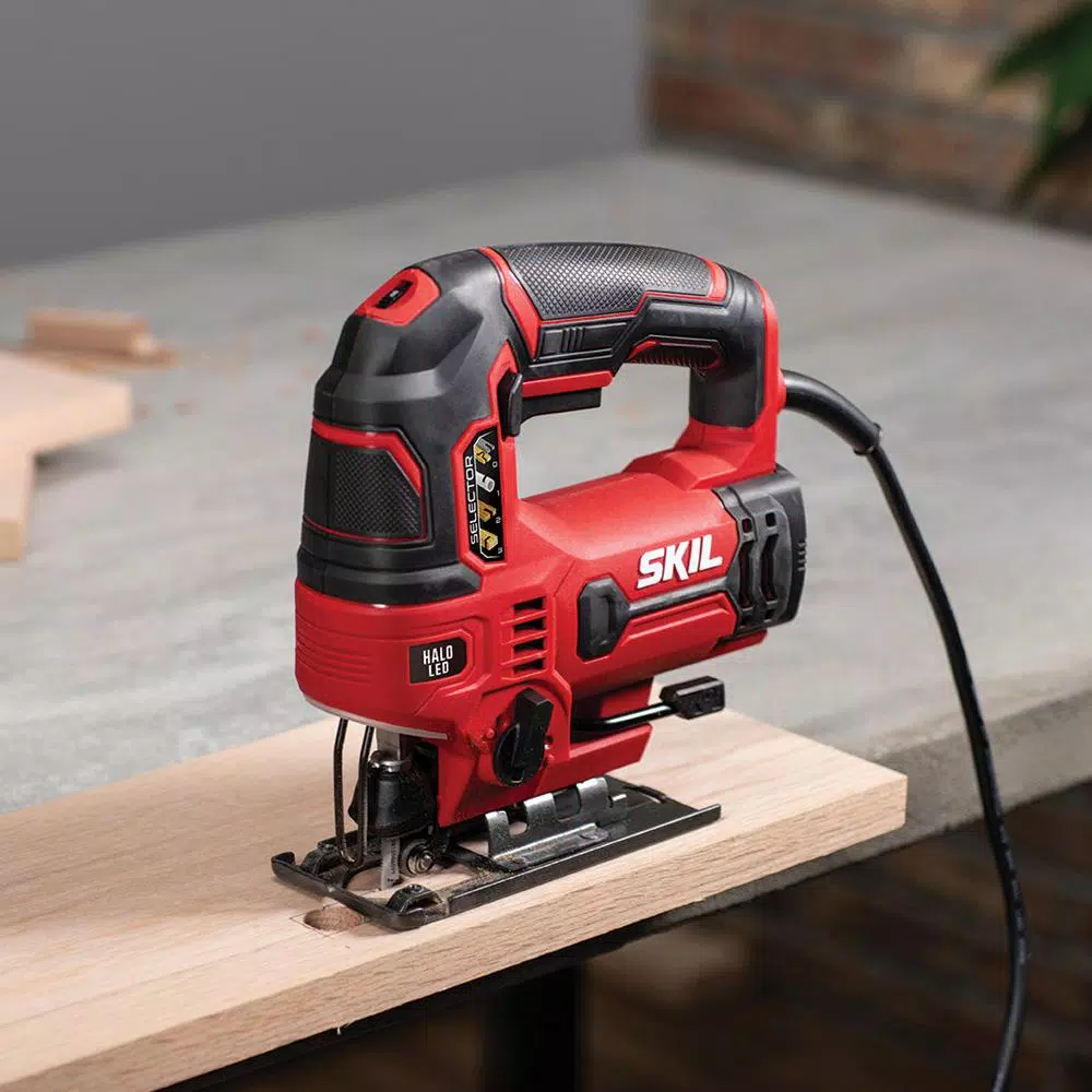 SKIL 6 Amp Corded Electric Orbital Jigsaw with Halo Light and Tool-Free Blade Change
