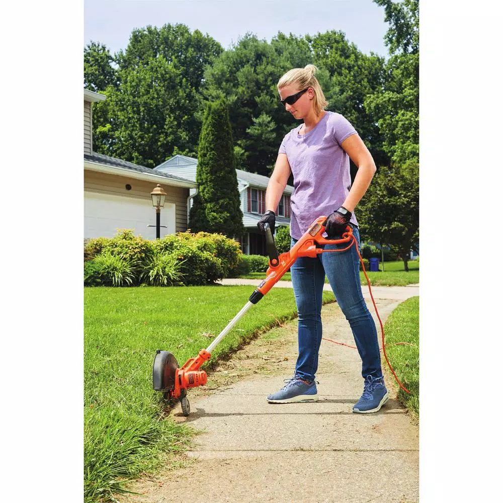 BLACK+DECKER 14 in. 6.5 Amp Corded Electric String Trimmer and Edger with EASYFEED