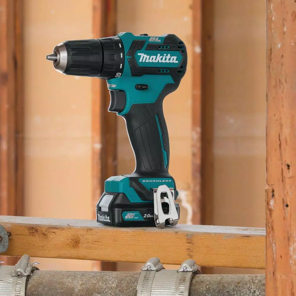 Makita 12V Max CXT Brushless 3/8 in. Cordless Driver Drill Kit with (2) 2.0Ah Batteries, Charger, and Case
