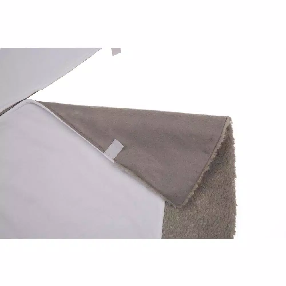 Glitzhome 48 in. White Faux Fur Christmas Tree Skirt with Grey Edge