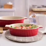 MALACASA Red Oval Porcelain Bakeware Set, 2-Piece Ceramic Baking Dish Pans (9.5 in. and 11.25 in.) thumbnail 4