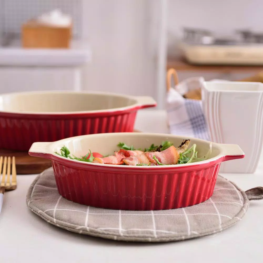 MALACASA Red Oval Porcelain Bakeware Set, 2-Piece Ceramic Baking Dish Pans (9.5 in. and 11.25 in.)