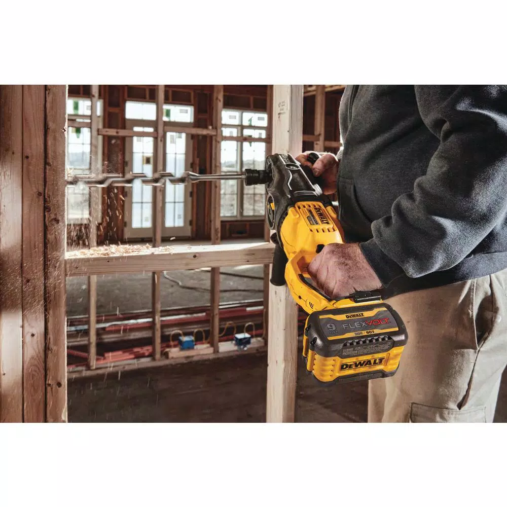 DEWALT FLEXVOLT 60V MAX Brushless Quick-Change Stud & Joist Drill Kit with 9.0 Ah Battery