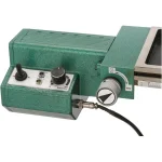 Grizzly Industrial Mini Mill 2.7 Variable Speed Milling Machine with 3-Axis DRO and R8 Spindle thumbnail 4