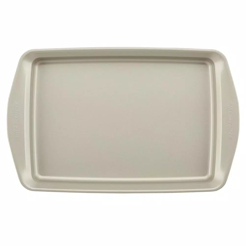 Rachael Ray 3-Piece Nonstick Bakeware Set with Lids, Silver
