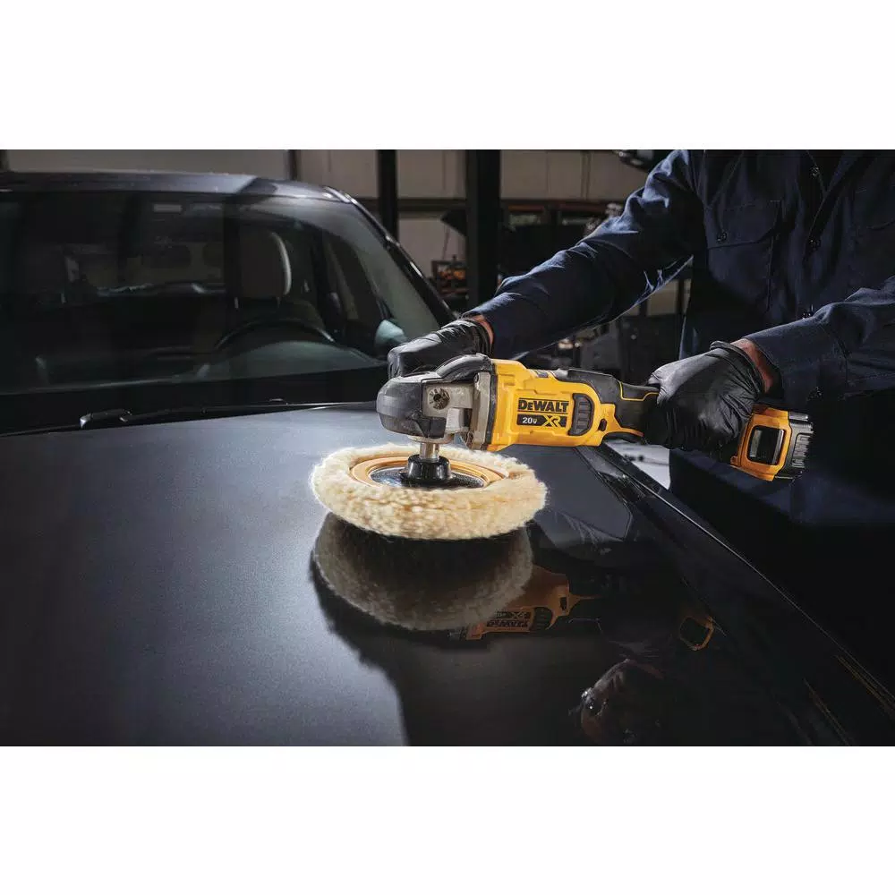DEWALT 20V MAX XR Cordless Brushless 7 in. Variable Speed Rotary Polisher Kit with (2) 5.0 Ah Batteries & Charger