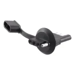 CURT 4-Way Flat License Plate Light Plug Adapter thumbnail 1