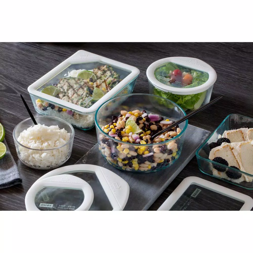 Pyrex Ultimate 10-Piece Glass Food Storage Set with Oven-Safe Glass Lids and White Silicone Rims