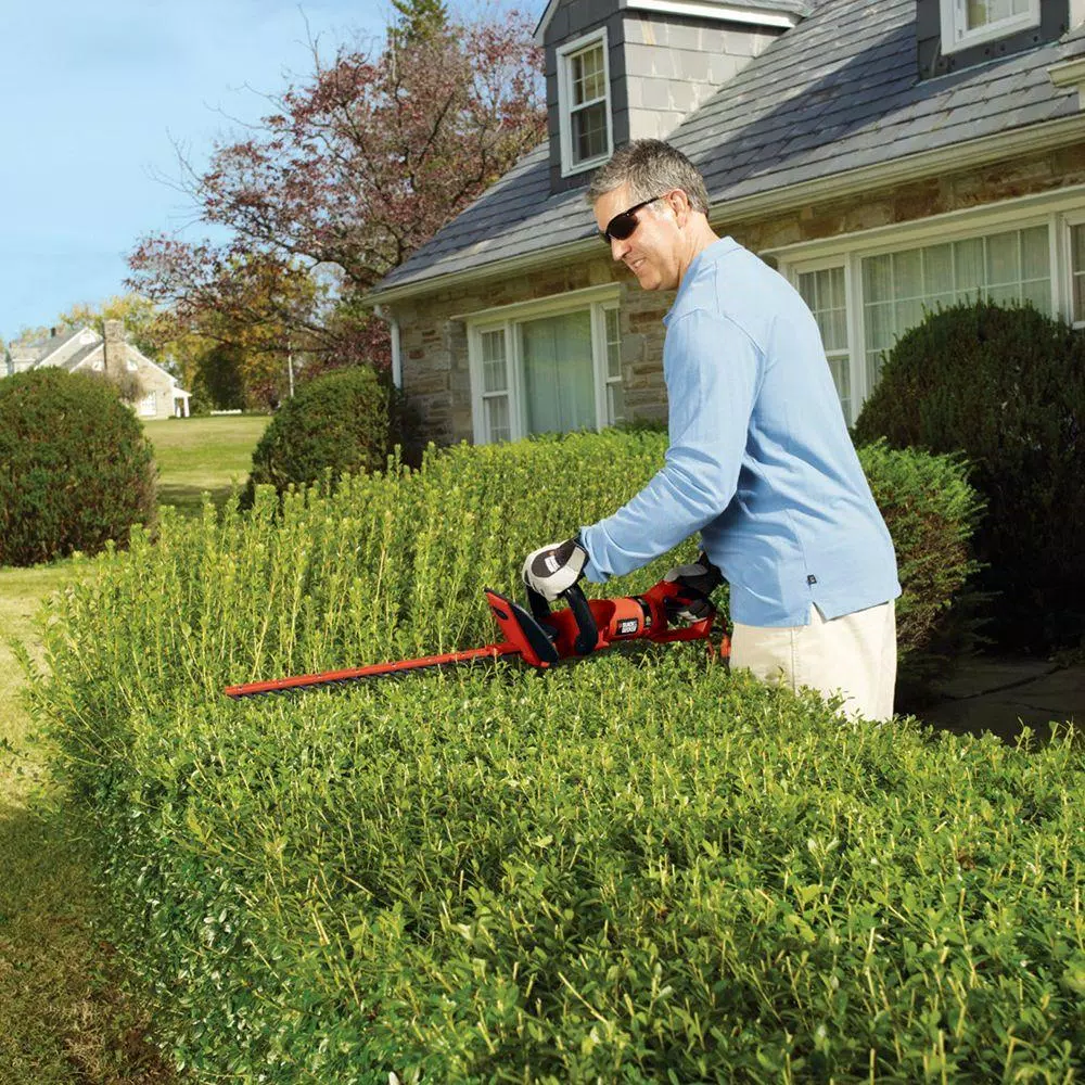 BLACK+DECKER 24 in. Hedge Hog Corded Electric Hedge Trimmer with Rotating Handle, 3.3 Amp