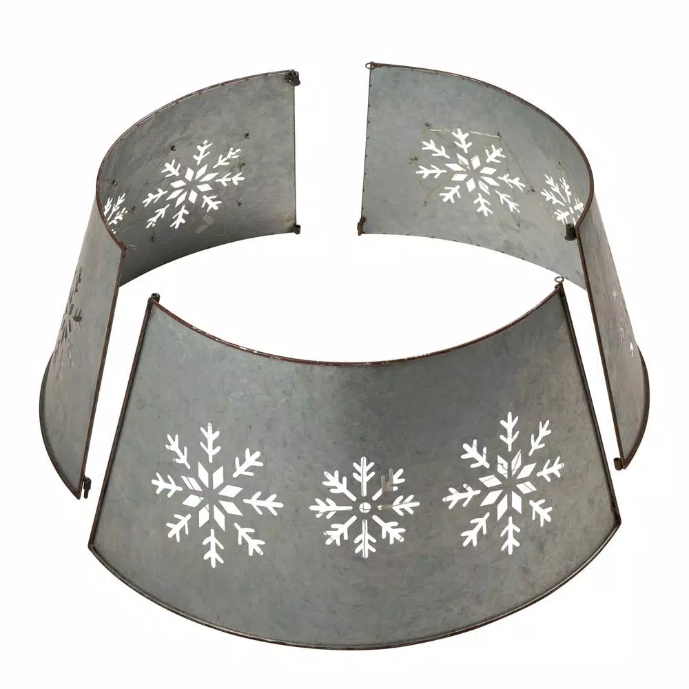 Glitzhome 26 in. Snowflake Diecut Metal Tree Collar with Light String, Silver